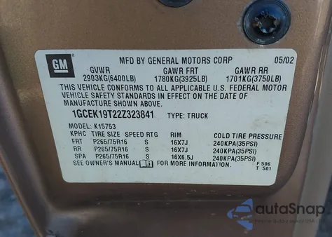 2002 Chevrolet Silverado 1500 Ls z USA, uszkodzony, nr VIN 1GCEK19T22Z323841